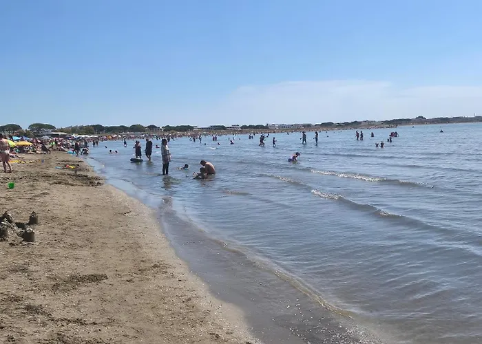 Chez Lena * Le Grau-du-Roi